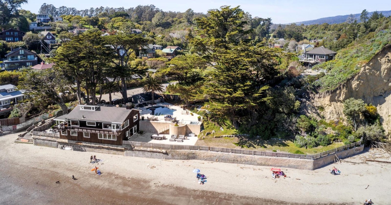 Live like a rock star in Grace Slick's stunning California beach house, now for sale at $15M. Enjoy ocean views, a guitar-shaped pool, and rock history. Explore more!
