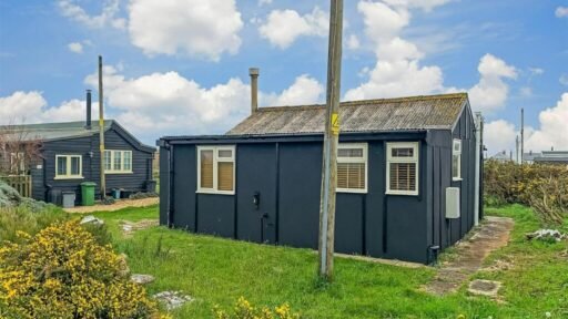 Own a two-bedroom bungalow in Britain’s desert, Dungeness, for £325K. With stunning views, a cosy log burner, and underfloor heating, it's a unique retreat for cash buyers only.