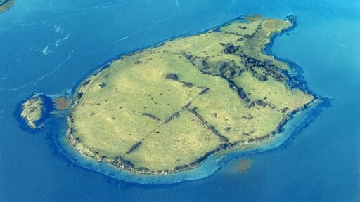 Escape to your own 30-acre island paradise in Ireland’s Shannon Estuary for just £722,000. Perfect for farming, exploring, and a unique investment opportunity.