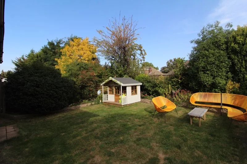 Step back in time with this £550,000 retro Dartford home, complete with a 1970s-inspired avocado bathroom, vintage furnishings, and vibrant decor. A true 'time warp' treasure!