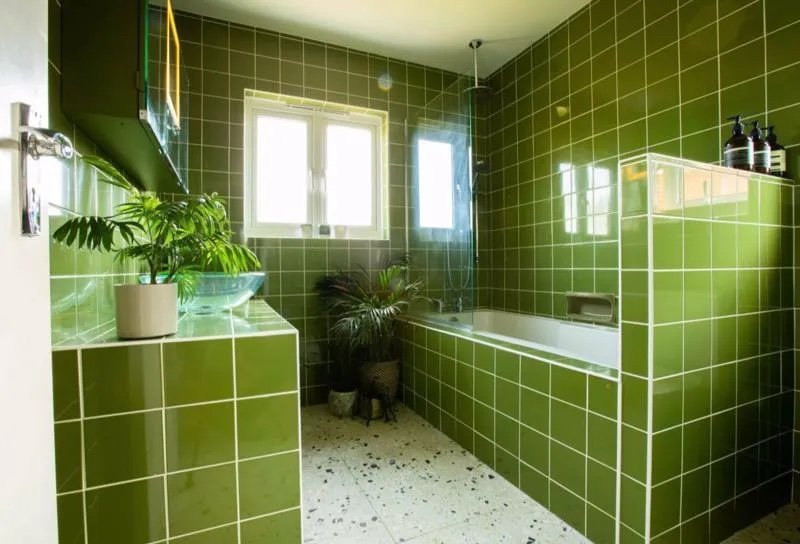 Step back in time with this £550,000 retro Dartford home, complete with a 1970s-inspired avocado bathroom, vintage furnishings, and vibrant decor. A true 'time warp' treasure!