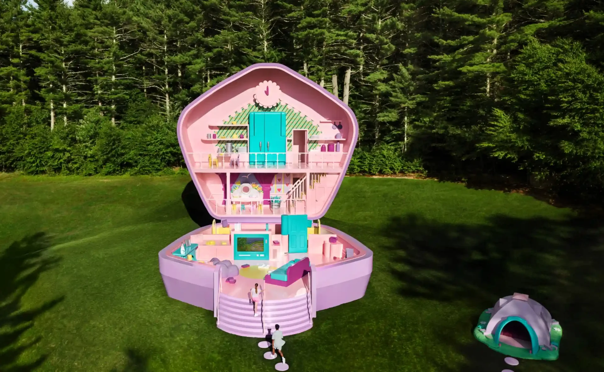 Relive 90s nostalgia in a life-sized Polly Pocket house in Littleton, MA. Enjoy iconic fashion, vintage accessories, and retro snacks. Book your stay on Airbnb from August 21!