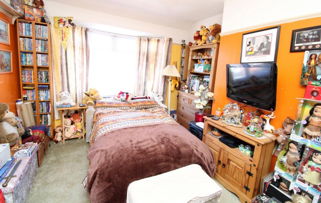 Disney-themed home in Rhyl hits the market for £179,950. Featuring Aladdin murals, Peter Pan stairway, and toy-filled rooms, this unique property is perfect for Disney fans.