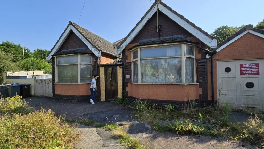 Urban explorer discovers abandoned Liverpool home filled with 10,000 vintage toys worth £100,000 - a hoarder's treasure trove of stuffed animals and collectibles.