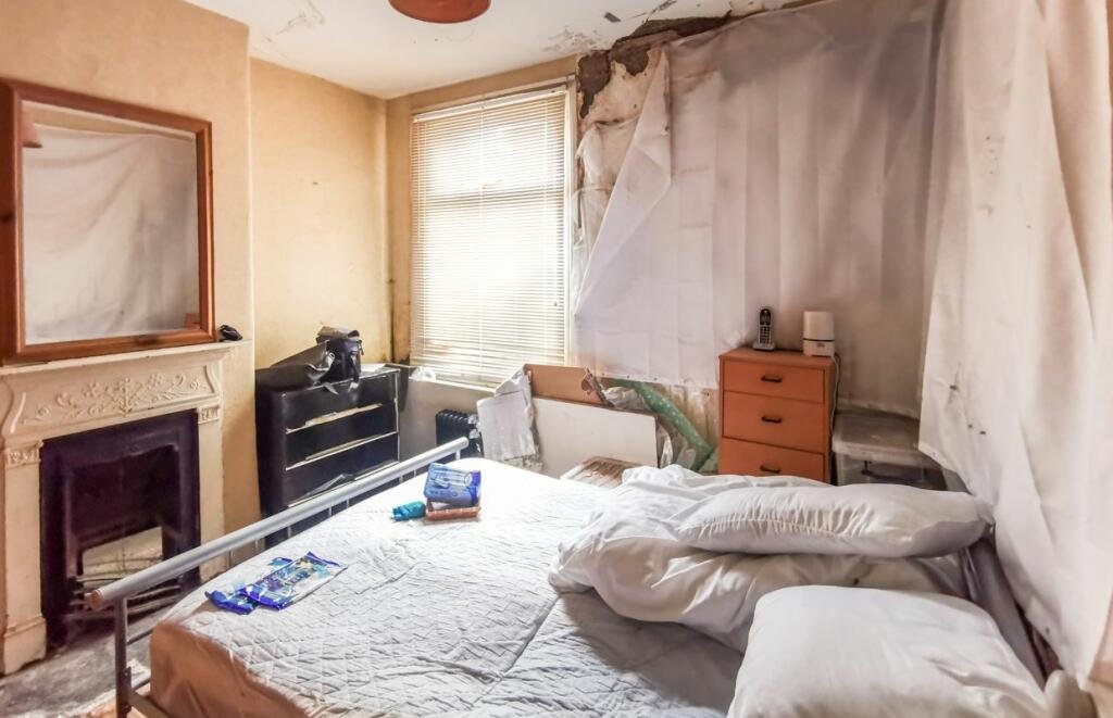 A one-bedroom flat in Leyton, east London, is up for auction at just £10,000, but with a lease expiring soon, buyers face a challenging negotiation.