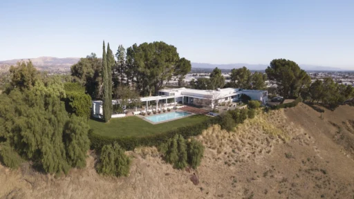 Frank Sinatra's former California home, a Hollywood hotspot rumored to host JFK and Marilyn Monroe, is on the market for $7.995M. It generates up to $1.2M annually as a film location.