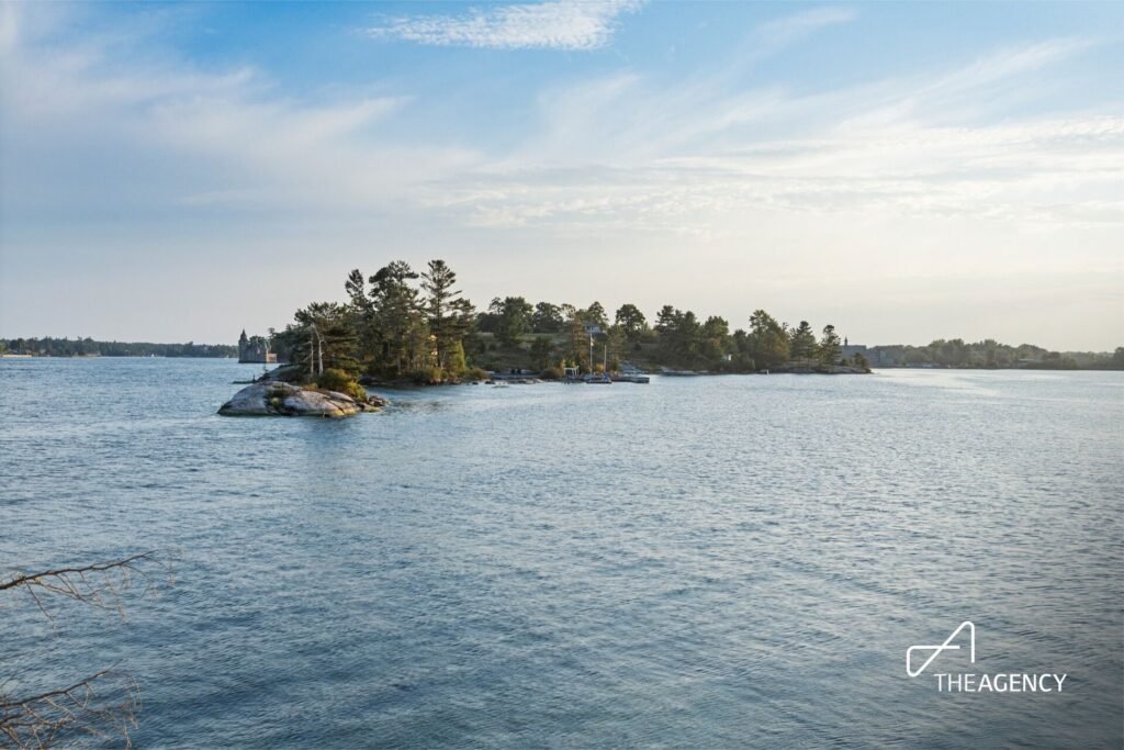 A private island in New York’s Thousand Islands region, featuring a 3-bed home and 360° water views, is for sale for $1.5M, offering luxury, privacy, and outdoor adventure.