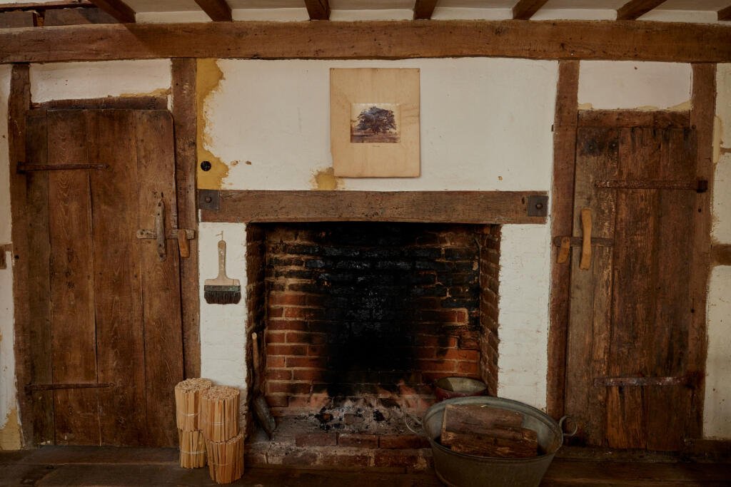 Step back to the 16th century with this Tudor-era home in Hastings, East Sussex. Priced at £800,000, it boasts original features, a lush garden, and modern conveniences nearby!