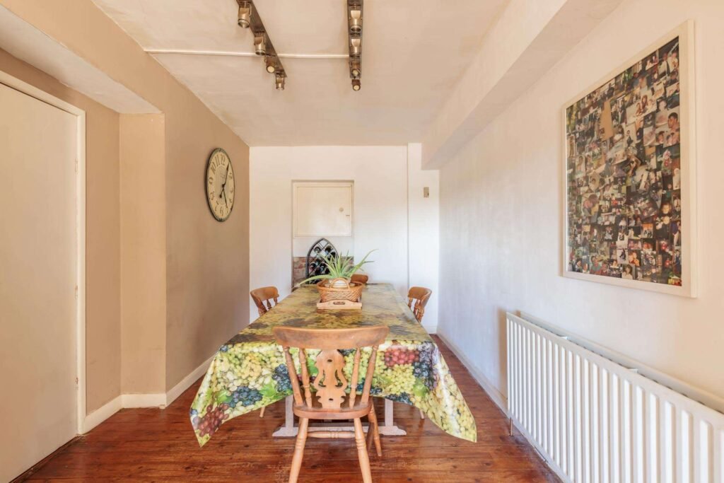 A charming windmill with a wood-fired bakery, stone outbuildings, and a spacious main home in North Lincolnshire is on the market for £975,000, offering stunning countryside views.