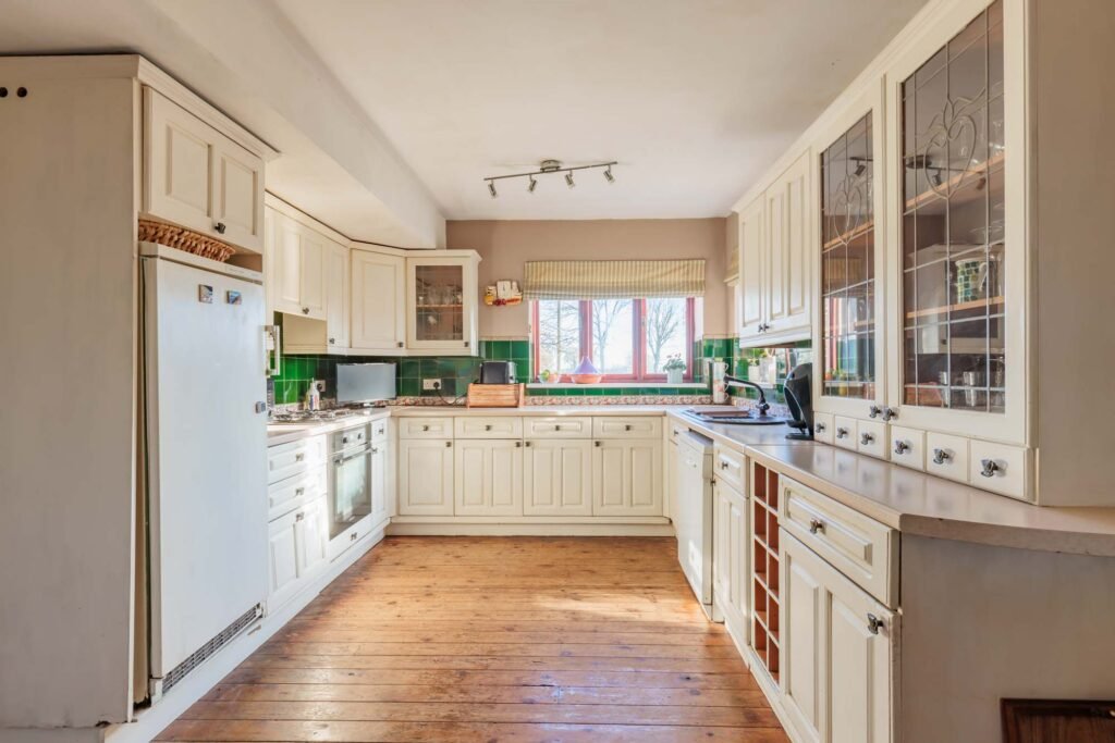 A charming windmill with a wood-fired bakery, stone outbuildings, and a spacious main home in North Lincolnshire is on the market for £975,000, offering stunning countryside views.