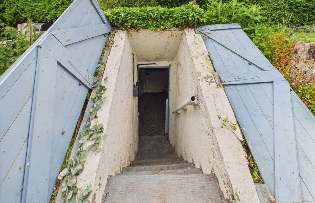 WW2 Anderson shelter turned garden bar boosts charm of £245K Stafford home - rare historical feature adds unique appeal to three-bed property on market.