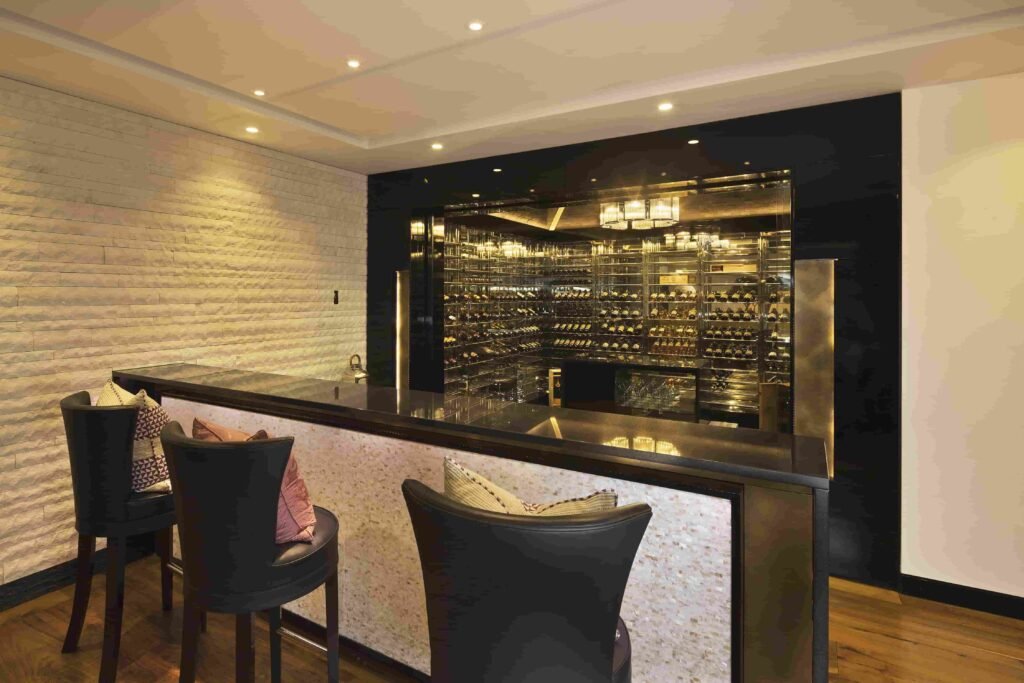 A £20m Georgian-style estate in Essex with 327 acres, indoor pool, vineyard potential and stunning river views offers a dream escape for wine lovers and investors.