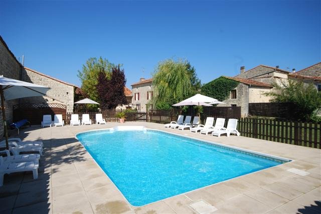 A five-bedroom French chateau with a pool and garden is on sale for just £102,000 in Fouqueure, offering more space and charm than a UK flat priced nearly the same.