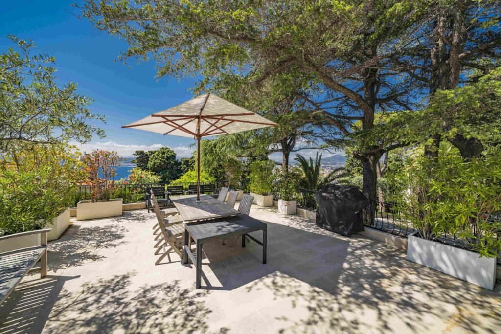 Sean Connery's former French Riviera mansion used in a Bond film is for sale at £20m - featuring sea views, classic French style and an indoor pool with gardens.