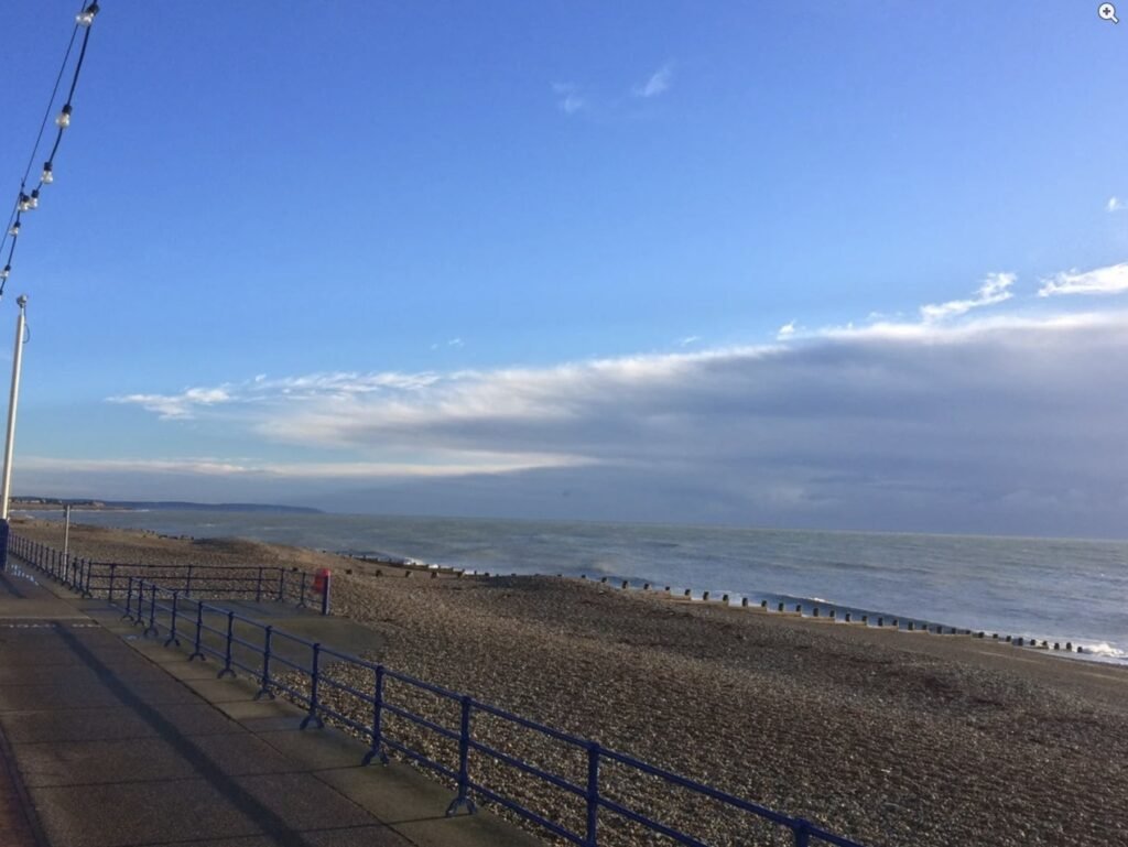 A £900-a-month seafront studio flat in Eastbourne features a kitchen in a cupboard, with a stove, sink and fridge squeezed in, and is only suitable for single tenants.