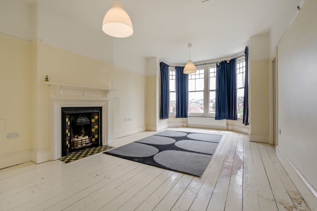 This quirky eight-bedroom East Sussex home has hit the market for £700,000 - complete with four floors, charm, and a jail-like bathroom that’s turning heads.