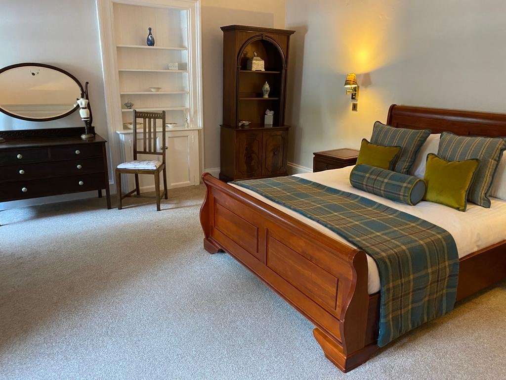 Historic Shieldhill Castle Hotel, where Nelson Mandela stayed in 1997, is for sale in Scotland for £1.5m - a grand 30-room estate with 800 years of heritage.