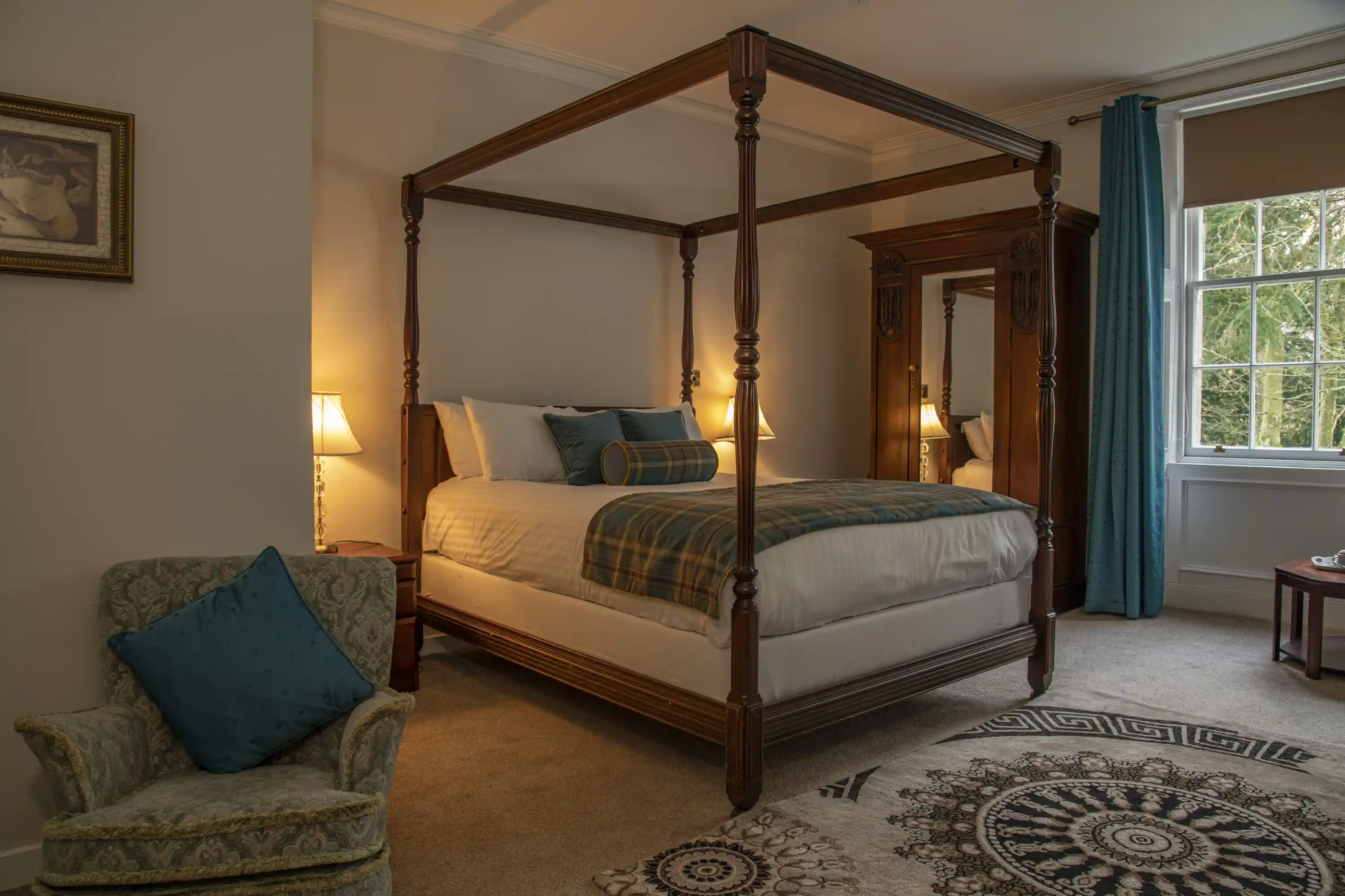 Historic Shieldhill Castle Hotel, where Nelson Mandela stayed in 1997, is for sale in Scotland for £1.5m - a grand 30-room estate with 800 years of heritage.