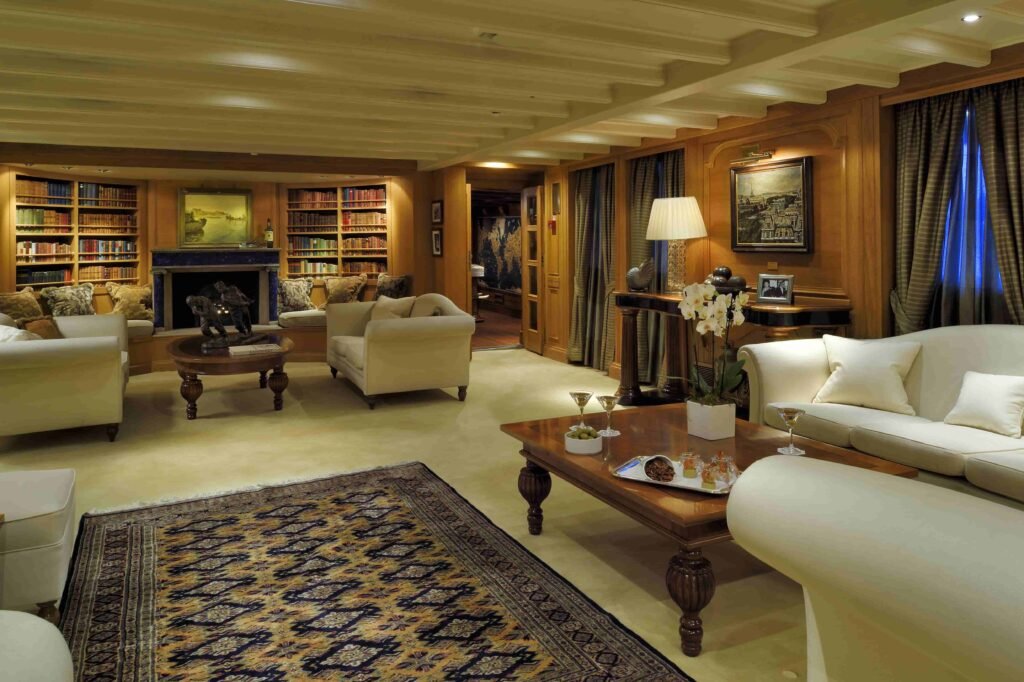 Christina O superyacht hits market at £76.7m with 17 cabins, pool, cinema, and celebrity history from Jackie O to Churchill, once chartered for \$800k a week.