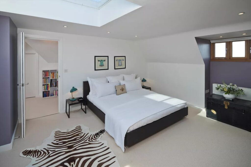 This £4.75m Suffolk mansion near the beach features 10 bedrooms, a luxury office, gym, indoor pool and designer interiors - the ultimate dream for working from home.