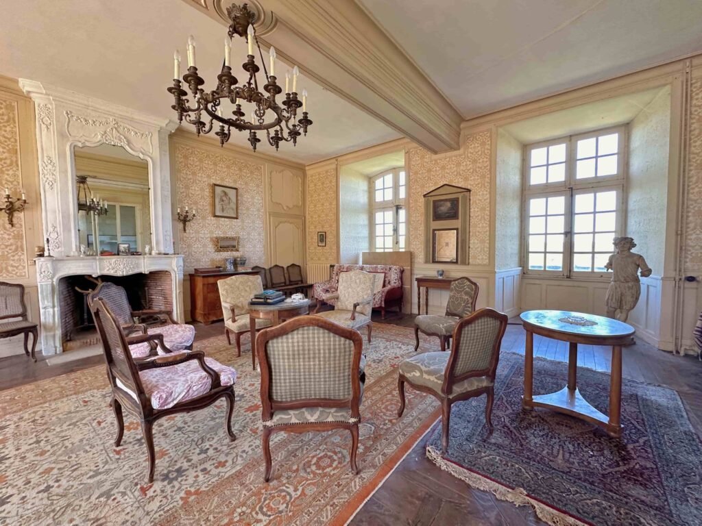 Historic 13th century French chateau once seized by the English and visited by Henry IV is now for sale, offering 13 bedrooms, a pool and valley views for £850,000.