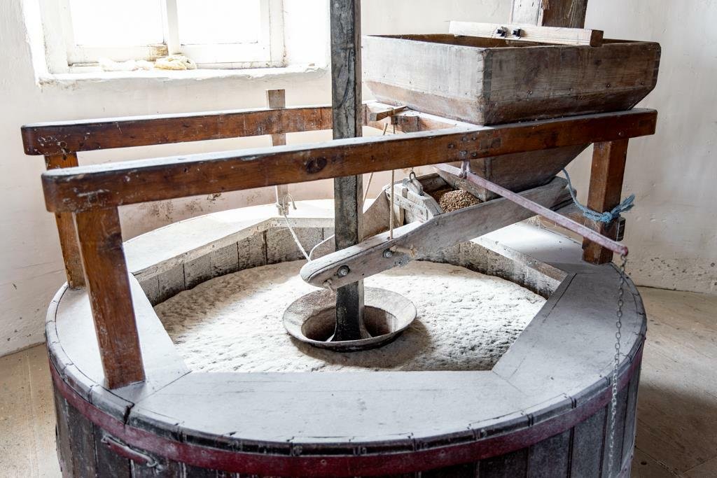 Historic Maud Foster Windmill in Lincolnshire is for sale at £549,950 with a penthouse home, shop, flour mill, and potential for a wedding venue or holiday let.