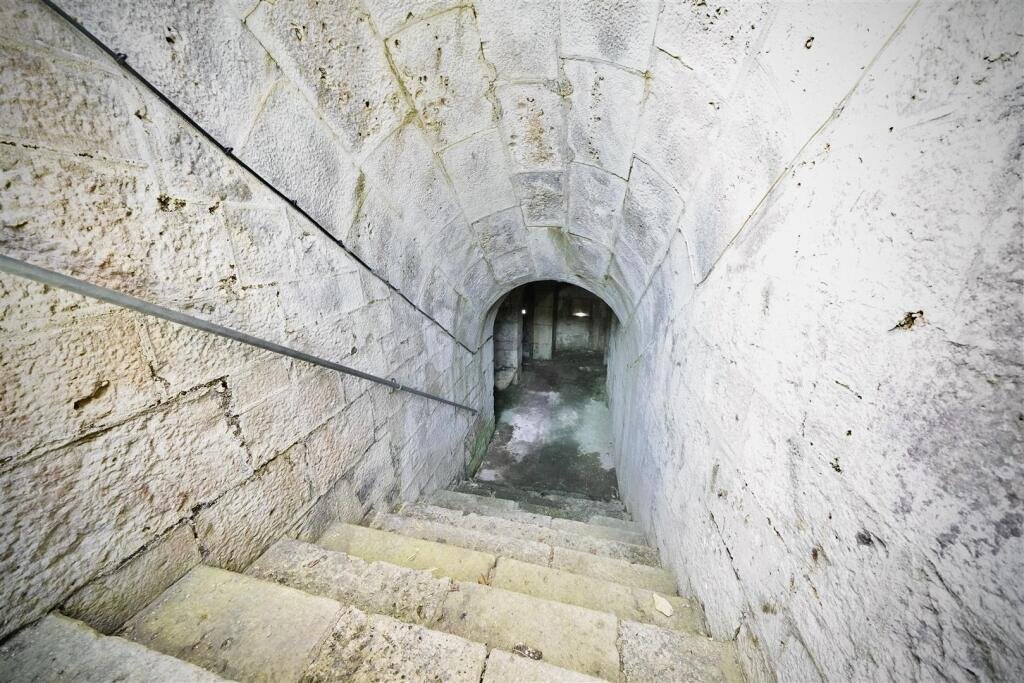 This £625,000 Dorset home offers sea views, a garden cannon and secret three-level tunnels once part of a fort, blending historic intrigue with modern coastal living.