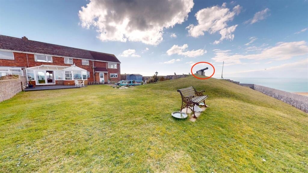 This £625,000 Dorset home offers sea views, a garden cannon and secret three-level tunnels once part of a fort, blending historic intrigue with modern coastal living.
