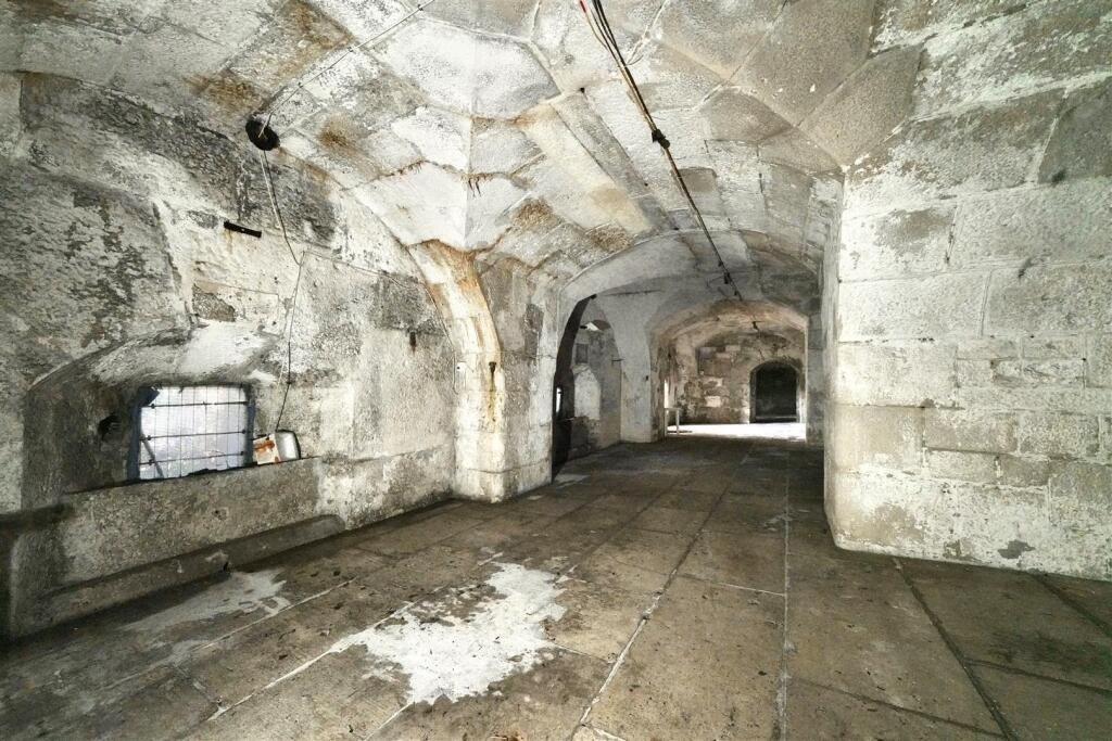 This £625,000 Dorset home offers sea views, a garden cannon and secret three-level tunnels once part of a fort, blending historic intrigue with modern coastal living.