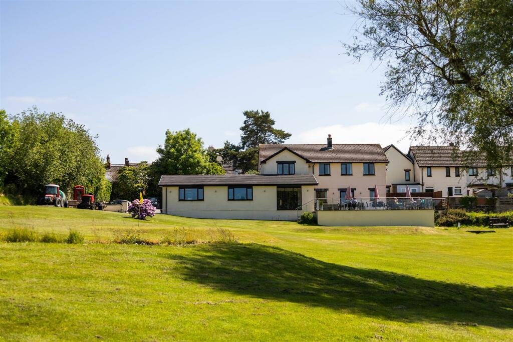 Four bedroom home in Chulmleigh Devon with 18 hole golf course clubhouse function room and stunning Taw Valley views on sale for £850000 offering a rare lifestyle opportunity.