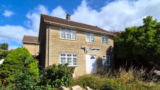 A four bed house in Chippenham is listed for £395k but inside lies chaos with piles of rubbish and a bathroom in shocking condition awaiting full refurbishment.