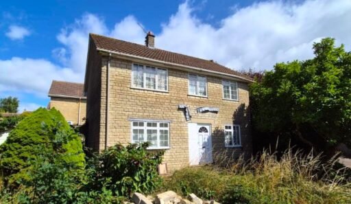 A four bed house in Chippenham is listed for £395k but inside lies chaos with piles of rubbish and a bathroom in shocking condition awaiting full refurbishment.