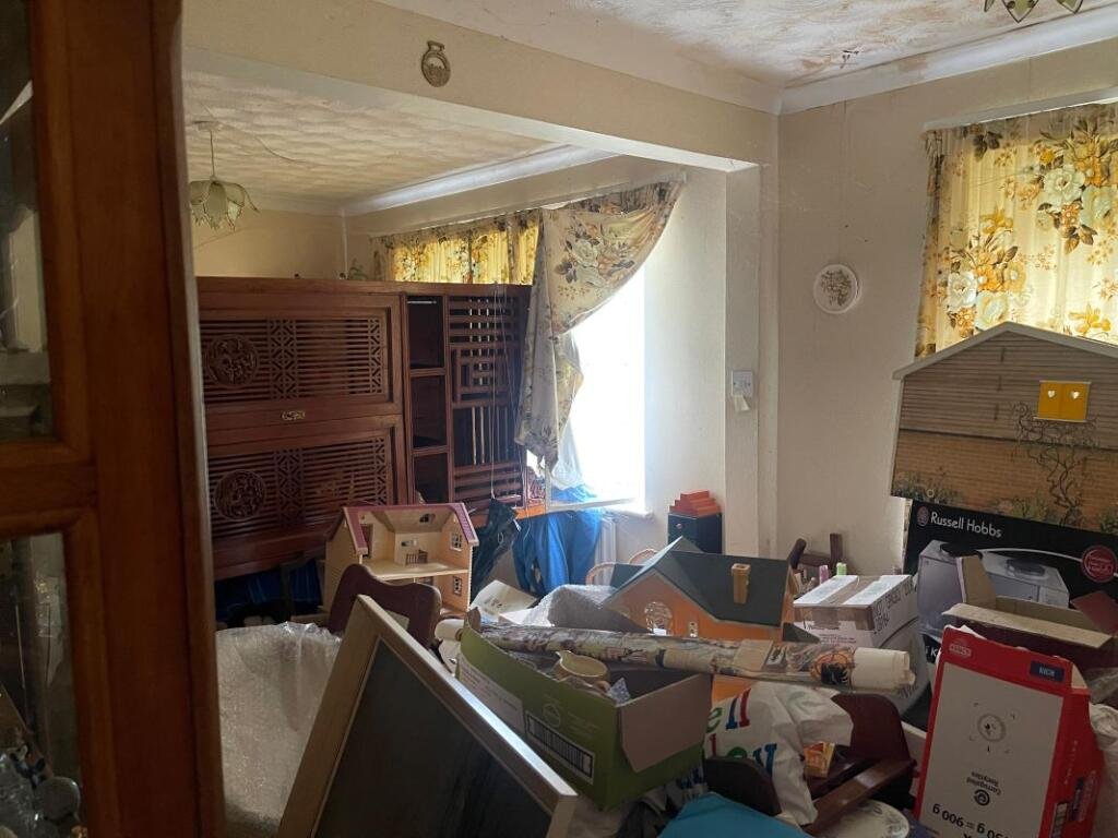 A four bed house in Chippenham is listed for £395k but inside lies chaos with piles of rubbish and a bathroom in shocking condition awaiting full refurbishment.