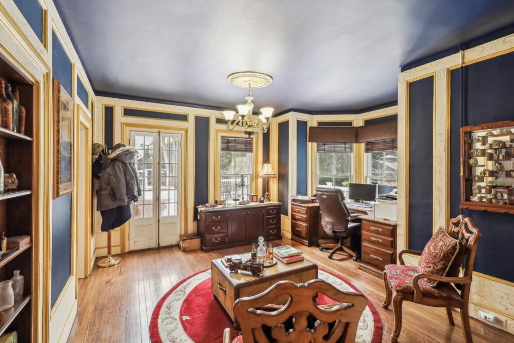 Haunted 1860s Bayport mansion from Ghost Hunters is listed for 1.67m. With 7 bedrooms, luxury features and eerie tales, it offers Victorian charm and spooky allure.