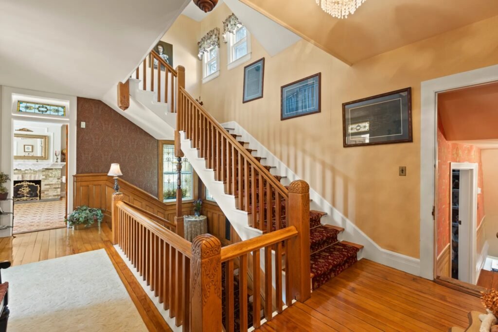 Haunted 1860s Bayport mansion from Ghost Hunters is listed for 1.67m. With 7 bedrooms, luxury features and eerie tales, it offers Victorian charm and spooky allure.