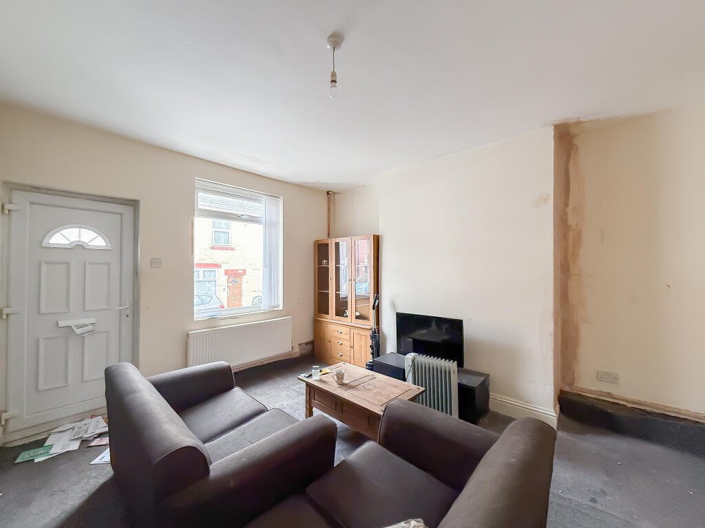This £5,000 ghost town terrace in Horden, Durham is a loner's dream and a renovator’s project, with two bedrooms, overgrown garden and eerie post-mining charm.