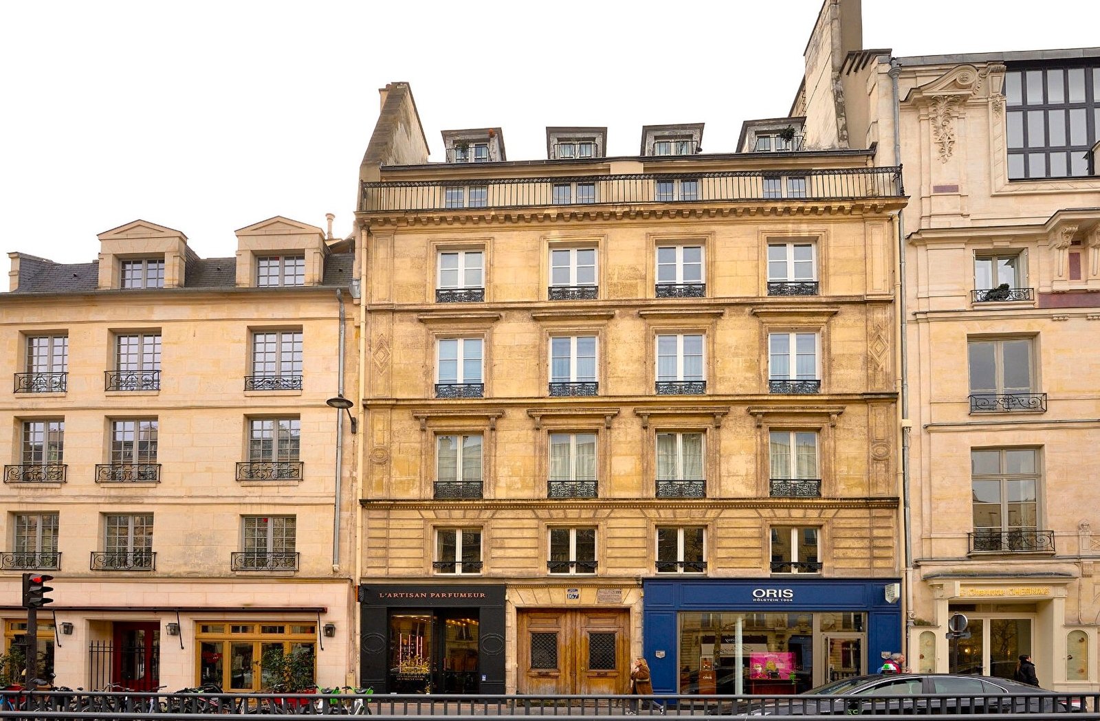 A €5.2m Paris apartment opposite Café de Flore offers 149m² of luxury with floor-to-ceiling windows, chic interiors, a showpiece kitchen and postcard-perfect views.
