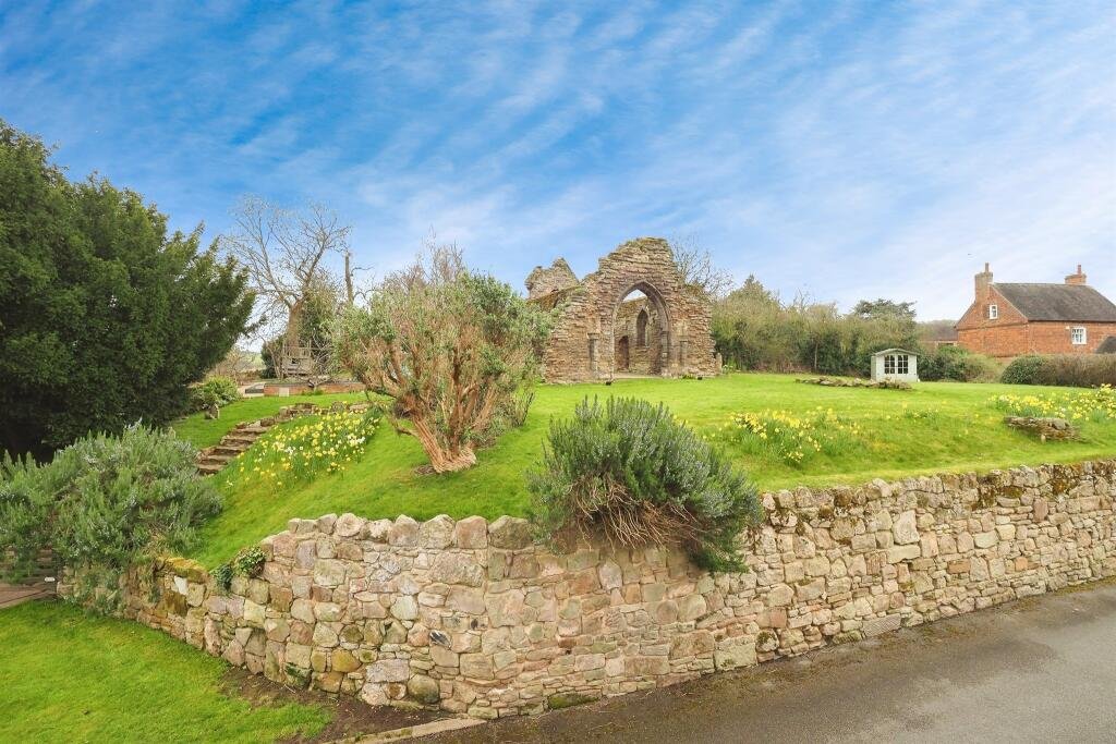 Family home in Hemington for £840,000 features modern comforts plus rare ruins of a 13th century Grade II listed chapel, a secret garden and a refurbished stone barn.