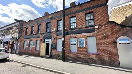 The Phoenix nightclub in High Wycombe is for sale for just £1, offering a bar, stage and 3am license, but the new owner must take on a £42,000 annual lease.