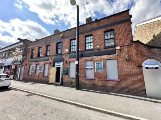 The Phoenix nightclub in High Wycombe is for sale for just £1, offering a bar, stage and 3am license, but the new owner must take on a £42,000 annual lease.