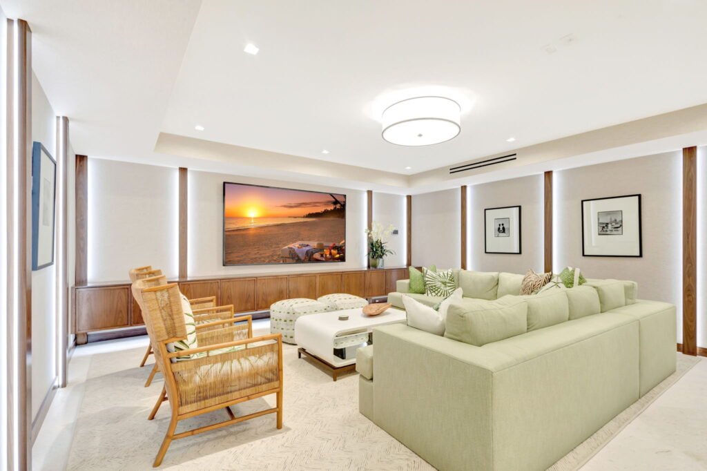 Palm Beach estate on Billionaire’s Row lists for $84.95m with 16,500 sq ft of luxury, a guest house, resort-style courtyard and a secret tunnel to the ocean.