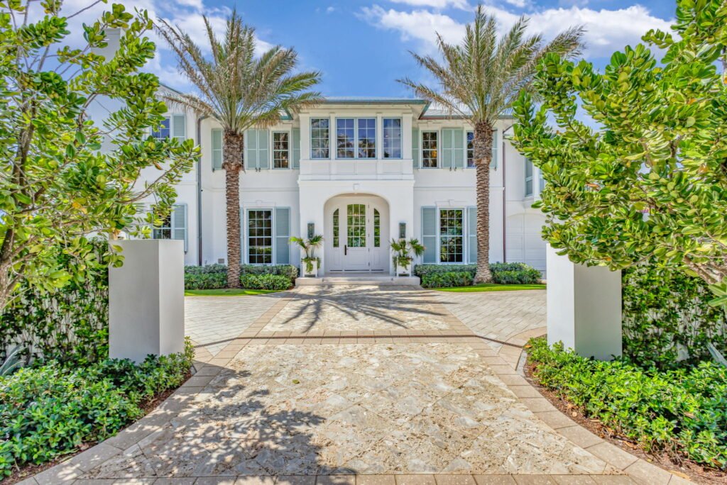 Palm Beach estate on Billionaire’s Row lists for $84.95m with 16,500 sq ft of luxury, a guest house, resort-style courtyard and a secret tunnel to the ocean.