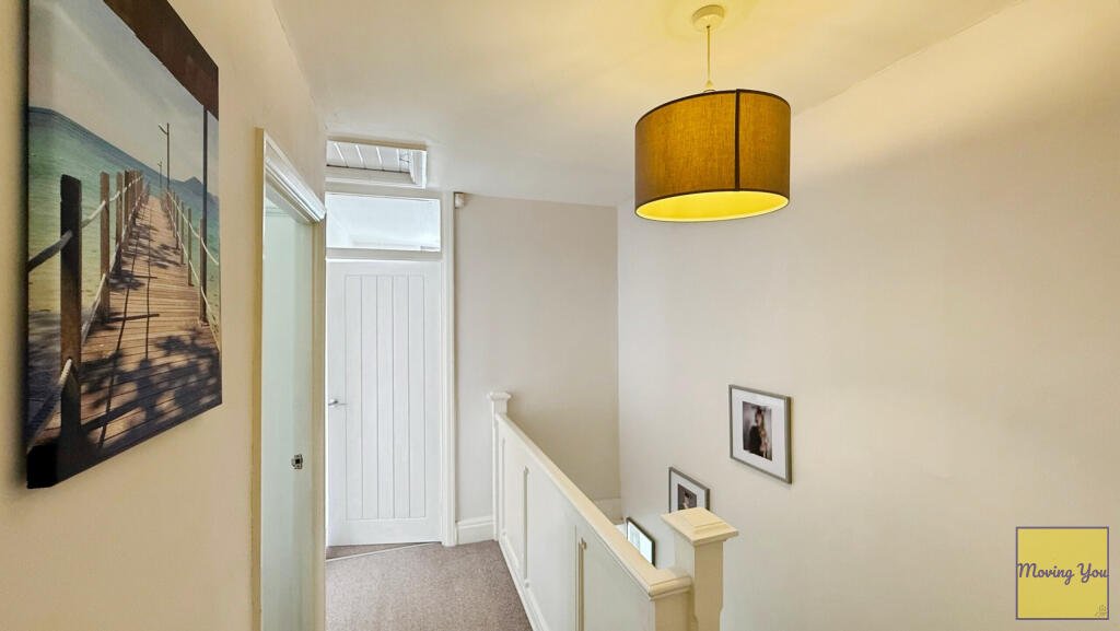 Odd property listing in Bristol shocks buyers with a toilet in a kitchen utility room. The £400k three bed home mixes cooking appliances with a WC leaving viewers baffled.