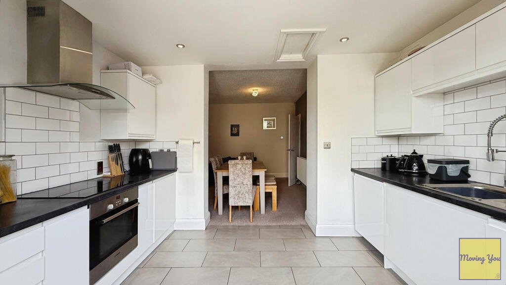 Odd property listing in Bristol shocks buyers with a toilet in a kitchen utility room. The £400k three bed home mixes cooking appliances with a WC leaving viewers baffled.