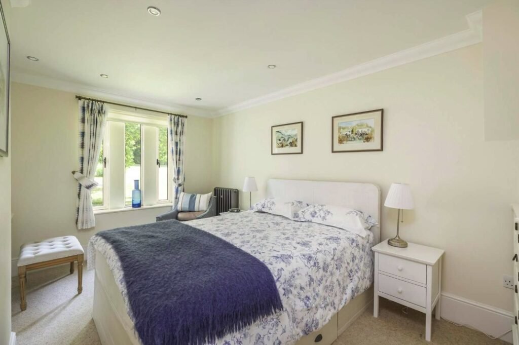 Luxury three bed apartment in Henry VIII’s historic Netley Castle with private beach, sea views, grand hall access, and modern interiors is listed for £800,000.