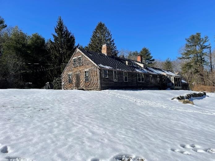 The farmhouse that inspired The Conjuring, famed for paranormal sightings since the 1970s, heads to Halloween auction offering a rare chance to own a piece of horror history.