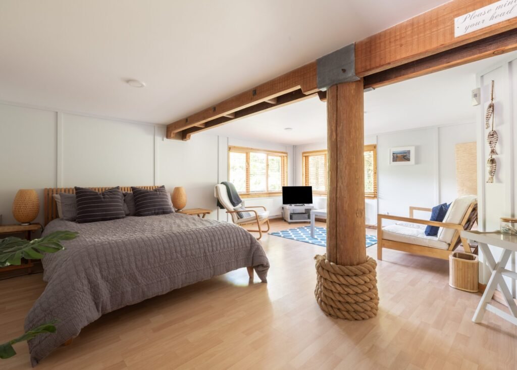 Kate Winslet’s former Japanese-style Pole House in Cornwall is for sale at £600,000, featuring unique stilt design, vaulted ceilings, gardens and coastal charm.