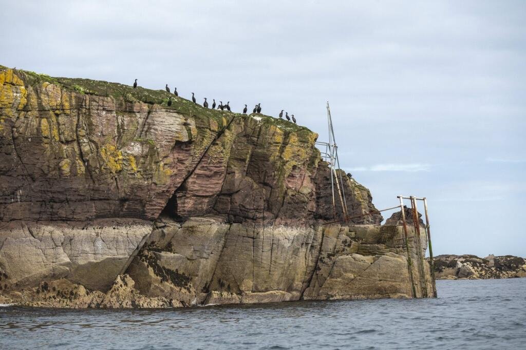 Mullagrach Island in Scotland’s Summer Isles is now £400,000, offering 88 acres of rugged beauty, eco cabin, wildlife conservation and total off-grid seclusion.