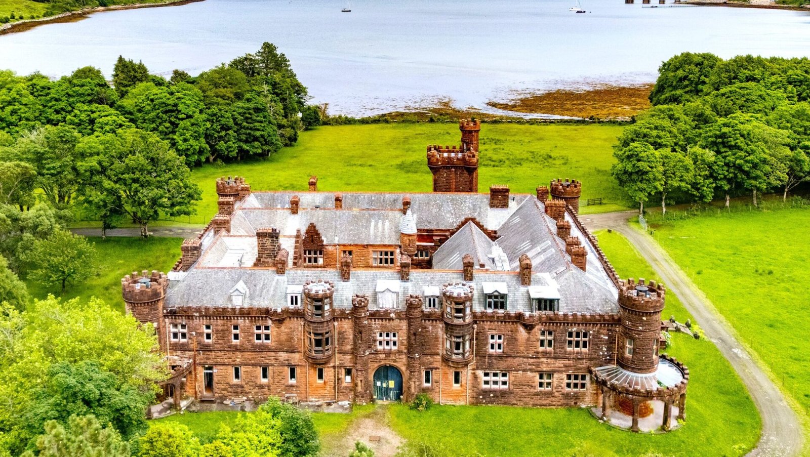 Historic Kinloch Castle on the Isle of Rum offers 20 bedrooms, Edwardian grandeur and 18 acres for just £750,000, a rare chance to revive a Scottish landmark estate.