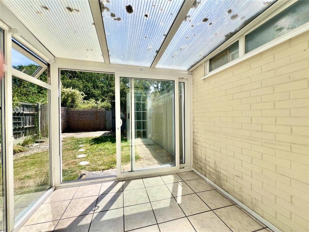 Victor Meldrew’s iconic One Foot in the Grave house has sold for £337,500 in Dorset, offering a piece of British TV history with modern comfort and timeless charm.